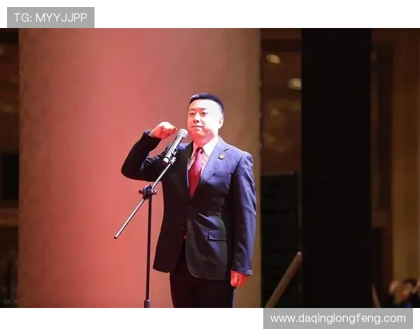 卡洛斯的辉煌征程和人生经历 卡洛斯的辉煌征程和人生经历