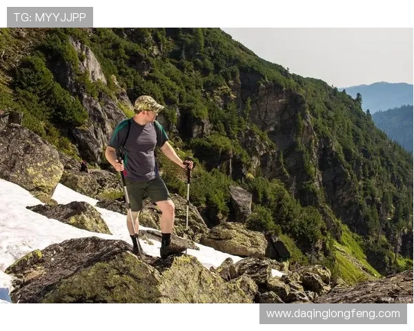 南京攀岩队的反击之路：深度解析攀岩运动的挑战与成长