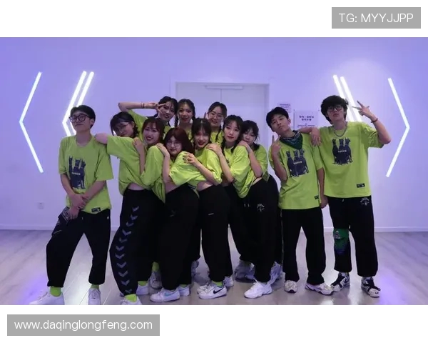 南京街舞队荣登全国街舞排行榜第四名展现实力与风采