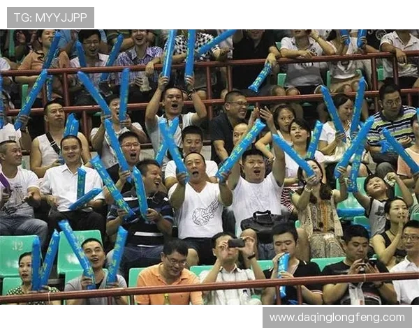 成都羽毛球队中路突破的秘密与深度解析探讨 成都羽毛球队中路突破的秘密与深度解析探讨