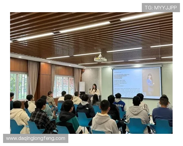 以Chovy为核心构建中路战术体系探讨与团队协同新思路 以Chovy为核心构建中路战术体系探讨与团队协同新思路